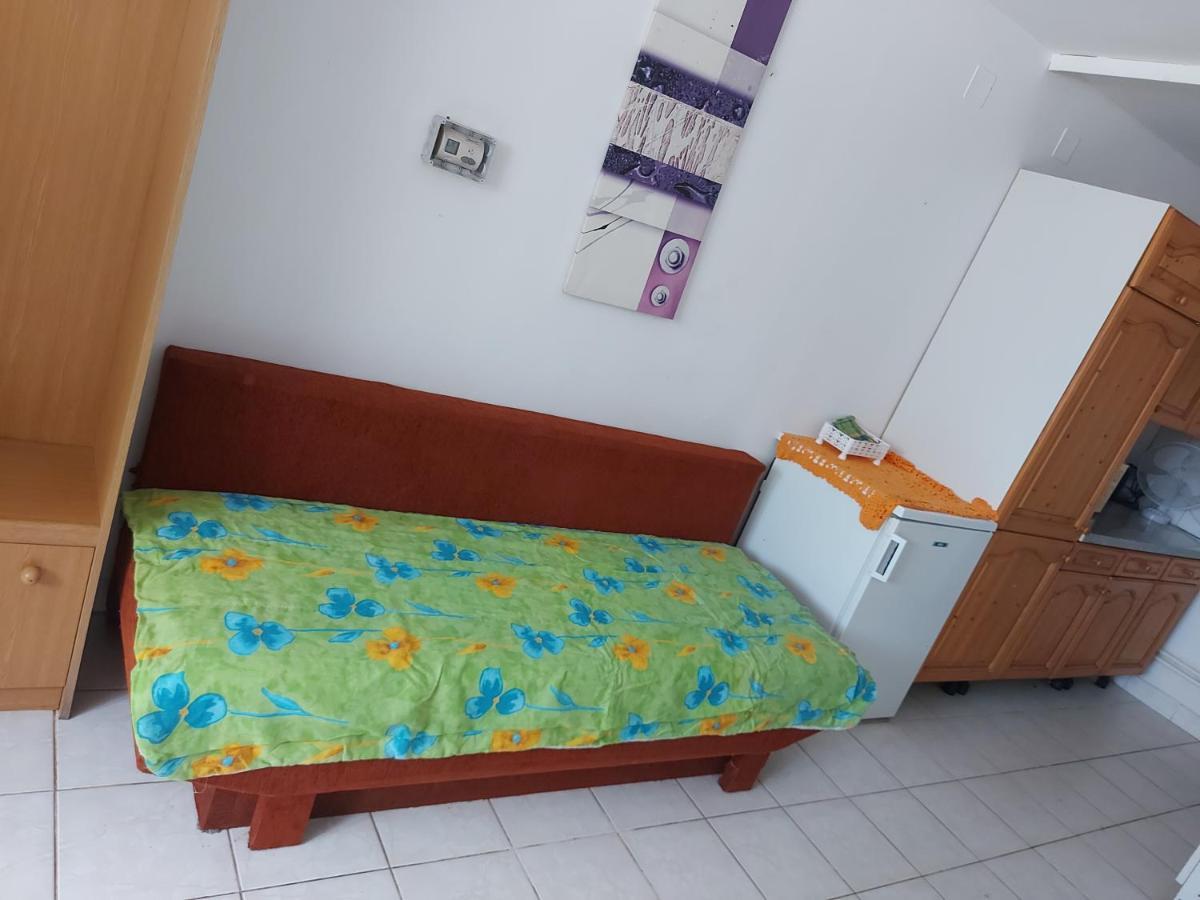 Kekturas-tora-nyilo Privat Berlemeny Country house