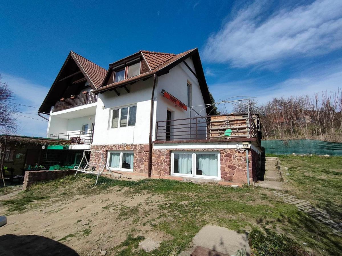 Kekturas-tora-nyilo Privat Berlemeny Country house *